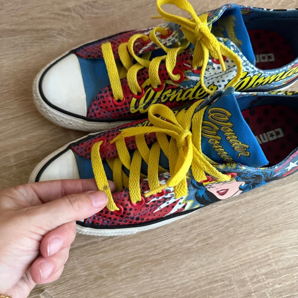 Converse Chuck Taylor All Star DC Comics Wonder Woman Low Top Sneakers - Picture 7 of 11